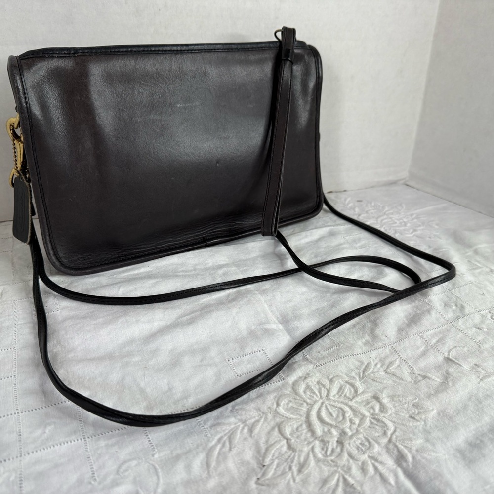 Vintage Coach navy clutch purse shoulder basic bag 70’s NYC